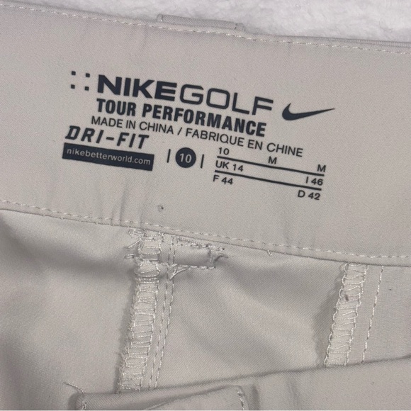 Nike Golf Tour Performance Dri-Fit Women 10 Khaki Shorts Pockets 4.5” Inseam - Picture 6 of 12